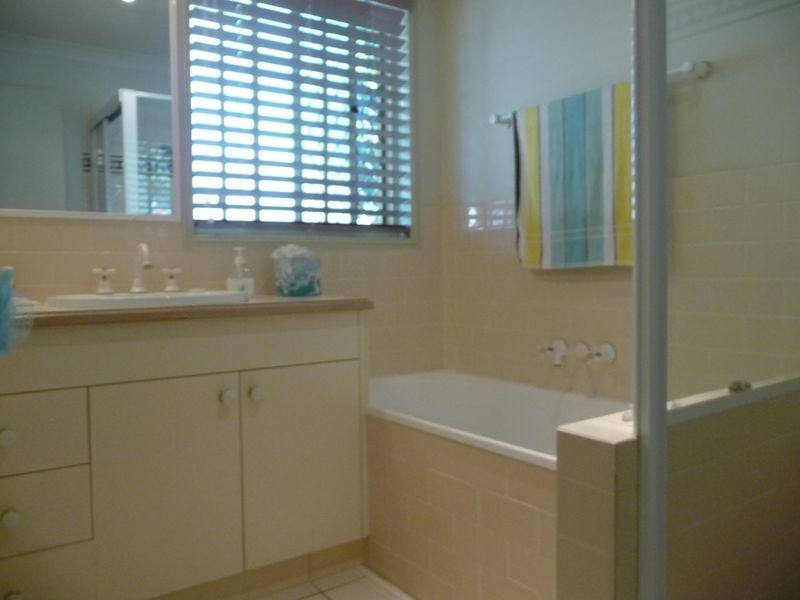 12/400 Pine Ridge Rd, Coombabah QLD 4216