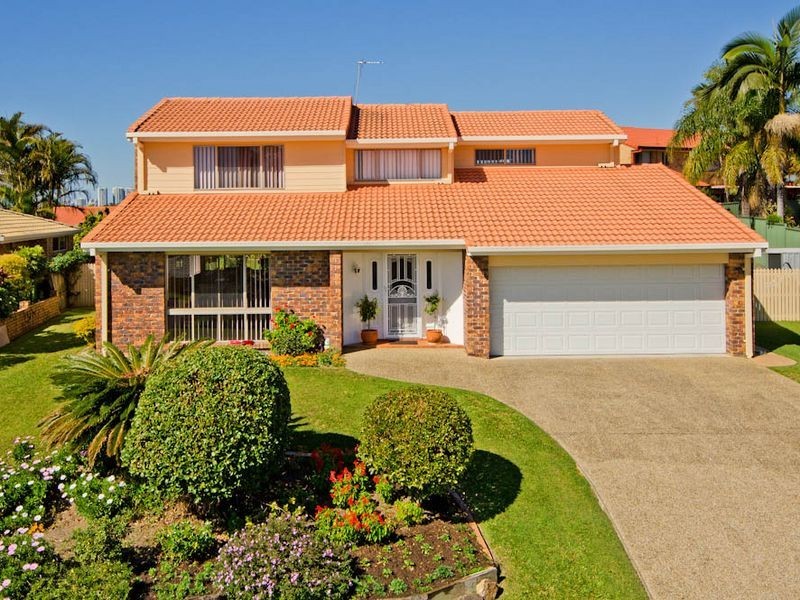 13 Goulburn Close, Arundel QLD 4214