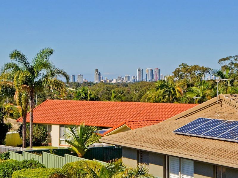 13 Goulburn Close, Arundel QLD 4214