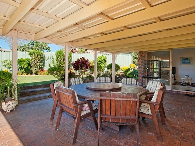 13 Goulburn Close, Arundel QLD 4214