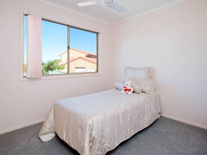 13 Goulburn Close, Arundel QLD 4214