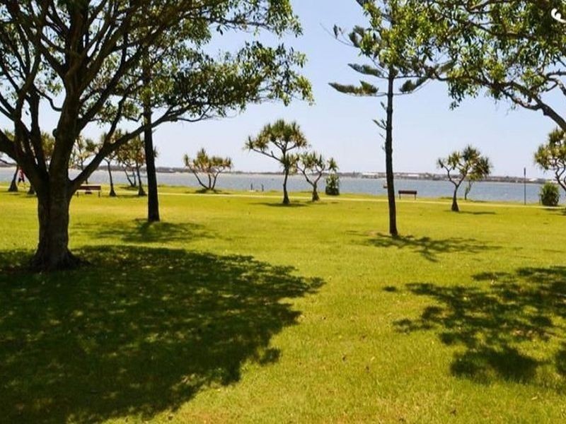 3/204 Marine Parade Labrador, Labrador QLD 4215