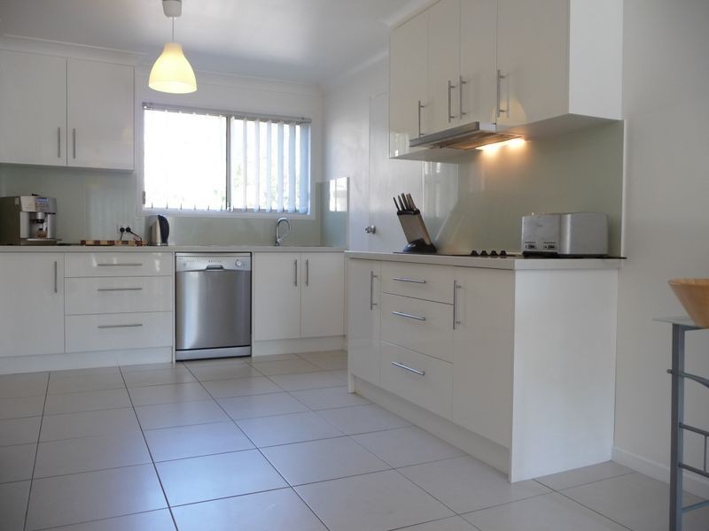 201/641 Pine Ridge Rd, Biggera Waters QLD 4216