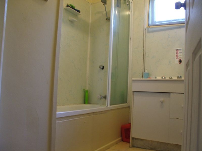 2 Prince Street, Woodridge QLD 4114