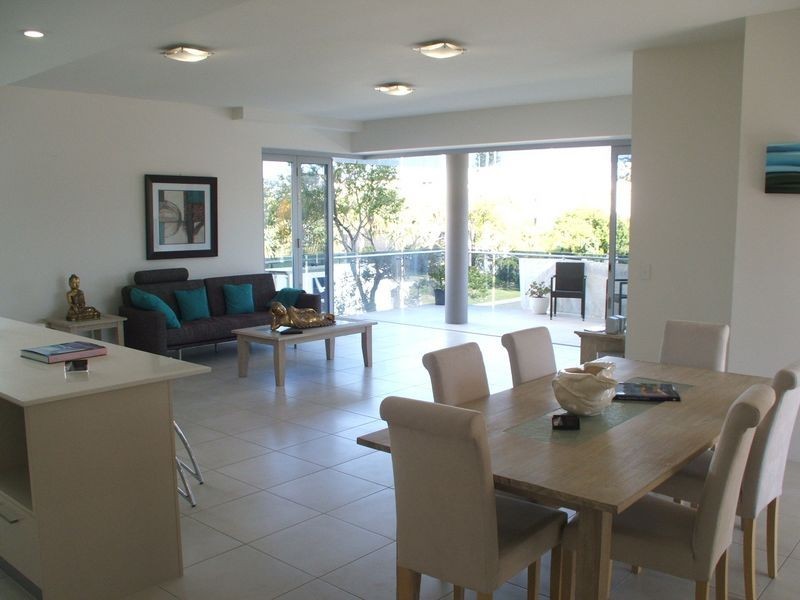 4/10 Imperial Parade, Labrador QLD 4215