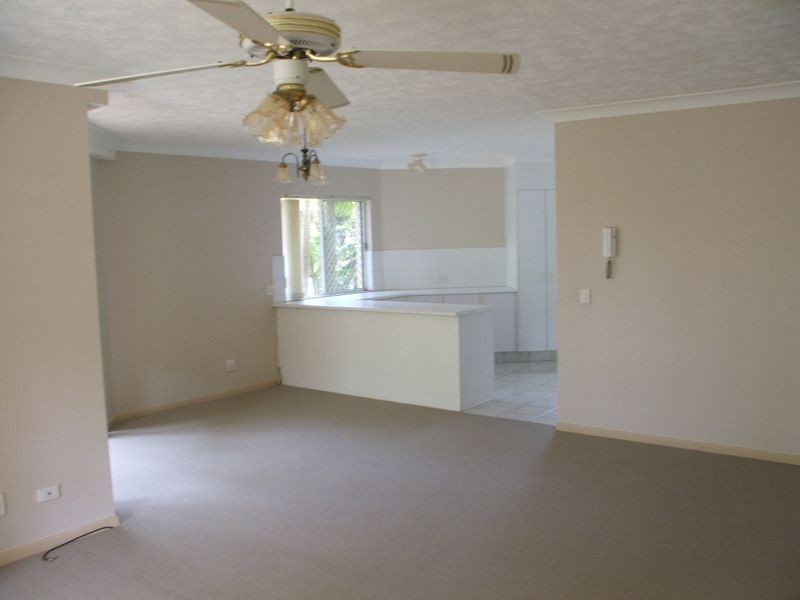 28/41A Broadwater Street, Runaway Bay QLD 4216