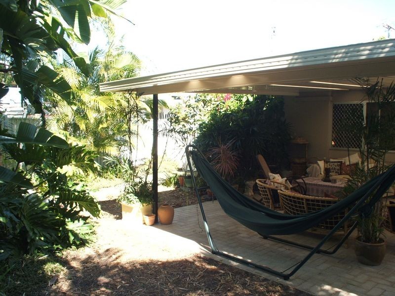 69 Jacaranda Avenue, Hollywell QLD 4216