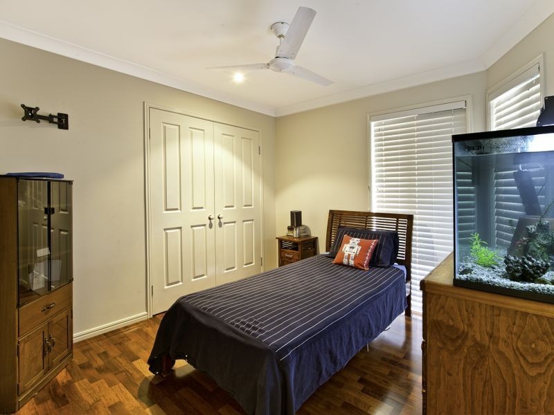 5 Lefroy Drive, Coombabah QLD 4216