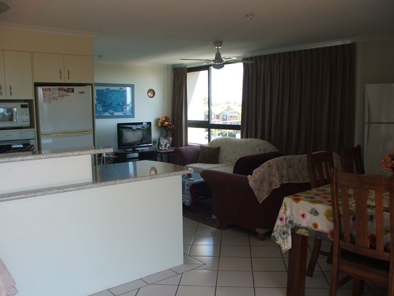 3/114 Marine Parade, Southport QLD 4215