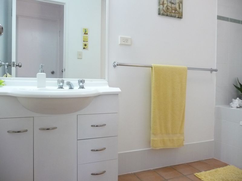 25/15 Monet Street, Coombabah QLD 4216