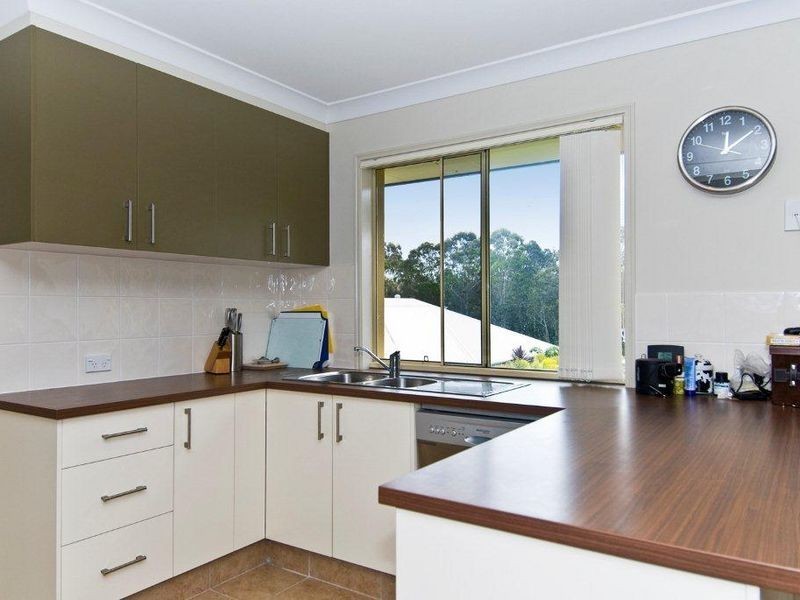 13 Seawind Road, Coomera QLD 4209