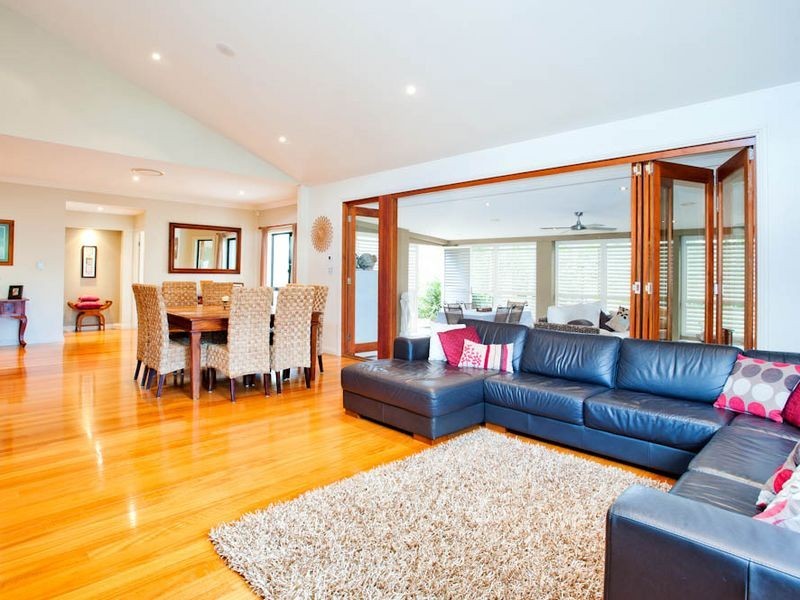 9 Evergreen Court, Parkwood QLD 4214