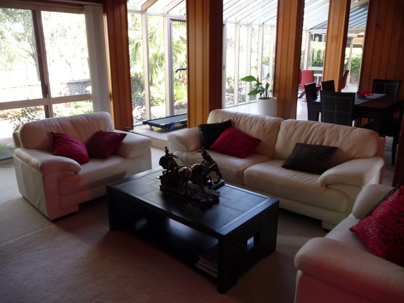 42 Peter Thomson Drive, Parkwood QLD 4214