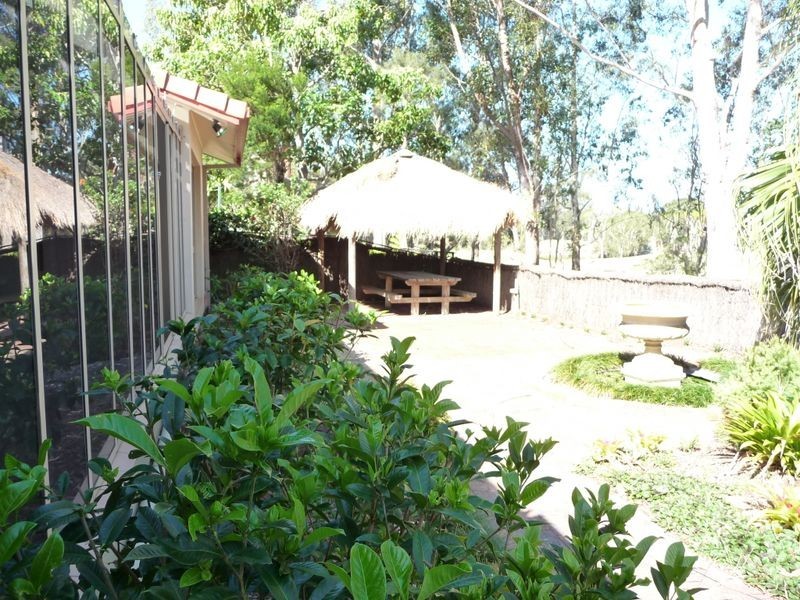 42 Peter Thomson Drive, Parkwood QLD 4214