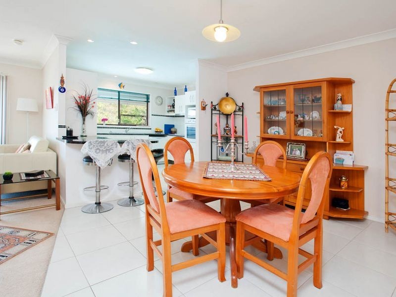 13 Dimitri Avenue, Biggera Waters QLD 4216