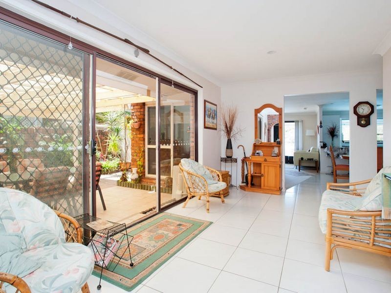 13 Dimitri Avenue, Biggera Waters QLD 4216