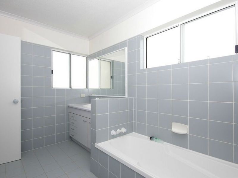 92/1 Lee Road, Runaway Bay QLD 4216