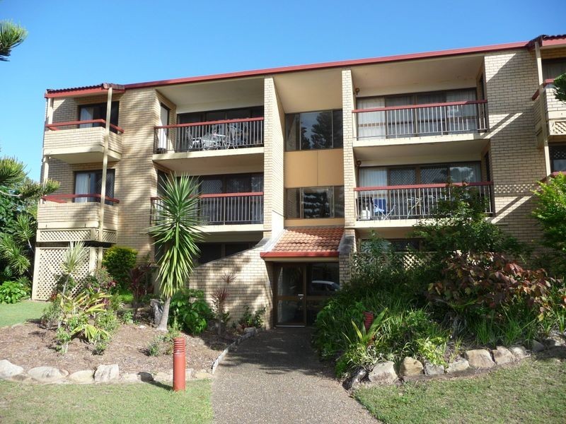 9/106 Bayview Street, Runaway Bay QLD 4216