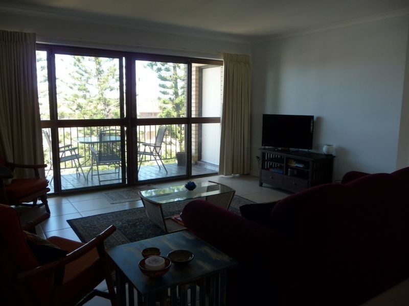 9/106 Bayview Street, Runaway Bay QLD 4216