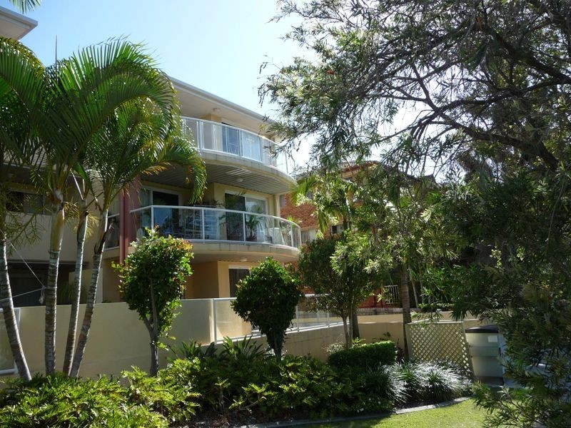 7/16 Sykes Court, Southport QLD 4215