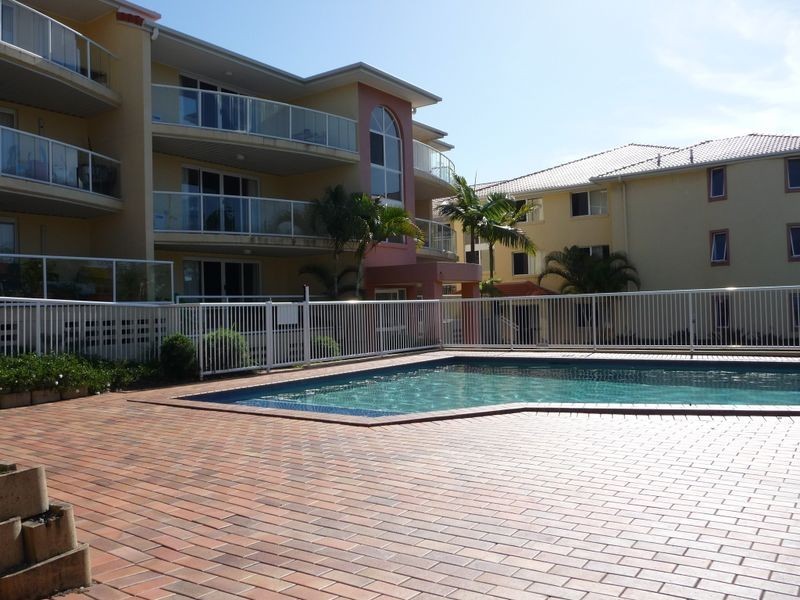 7/16 Sykes Court, Southport QLD 4215