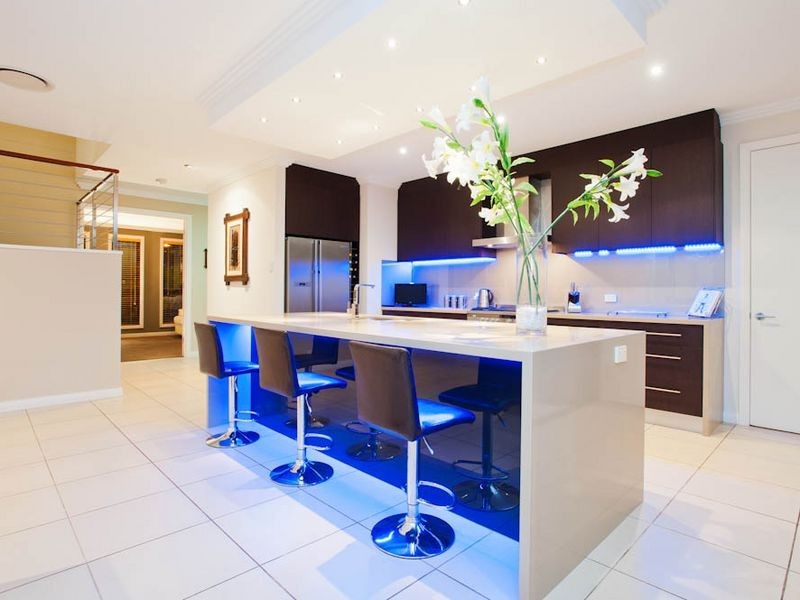 27 Canada Place, Arundel QLD 4214