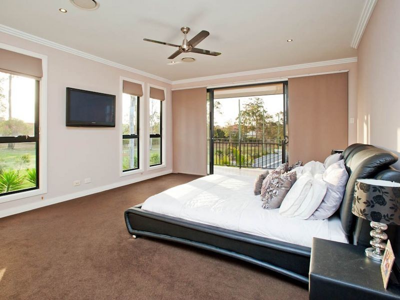 27 Canada Place, Arundel QLD 4214