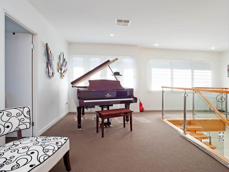 2/9 SOUTH QUAY DRIVE, Biggera Waters QLD 4216