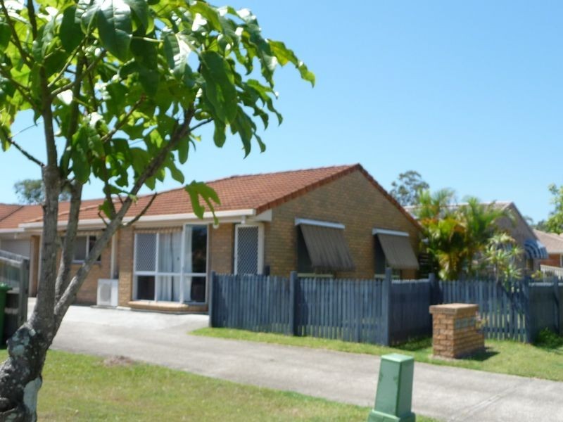1/15 COVENTRY COURT, Labrador QLD 4215