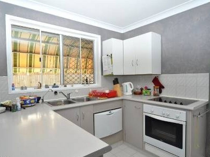 1/15 COVENTRY COURT, Labrador QLD 4215