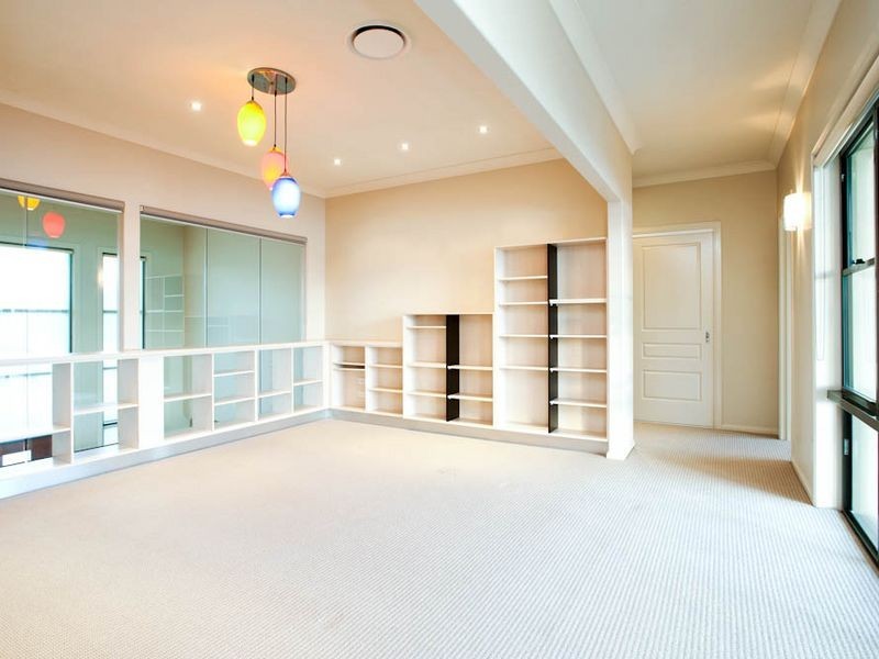 89 EDINBURGH ROAD, Benowa QLD 4217