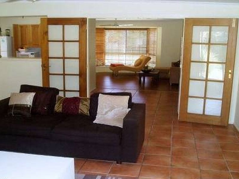 3 RANGE COURT, Arundel QLD 4214