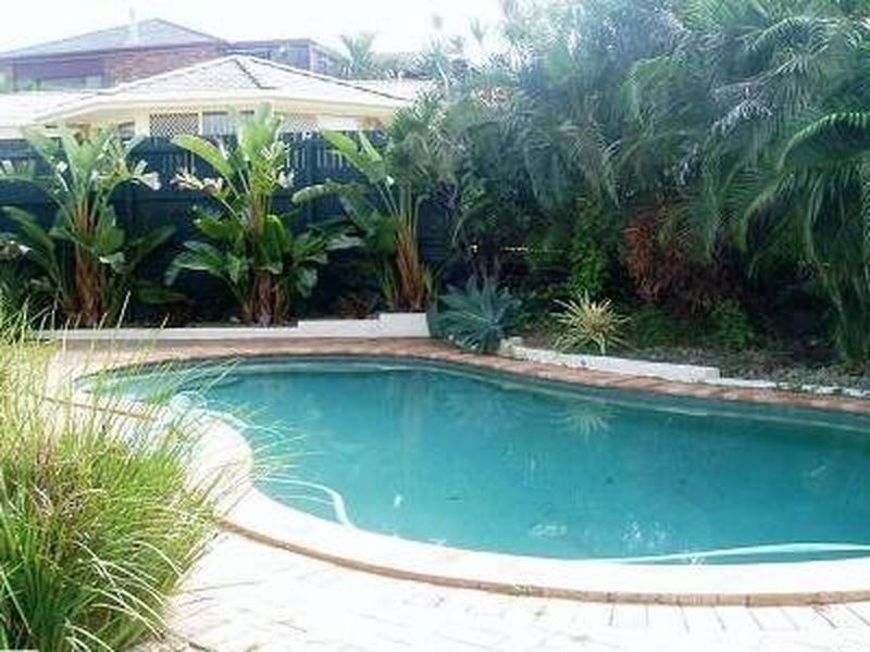 3 RANGE COURT, Arundel QLD 4214