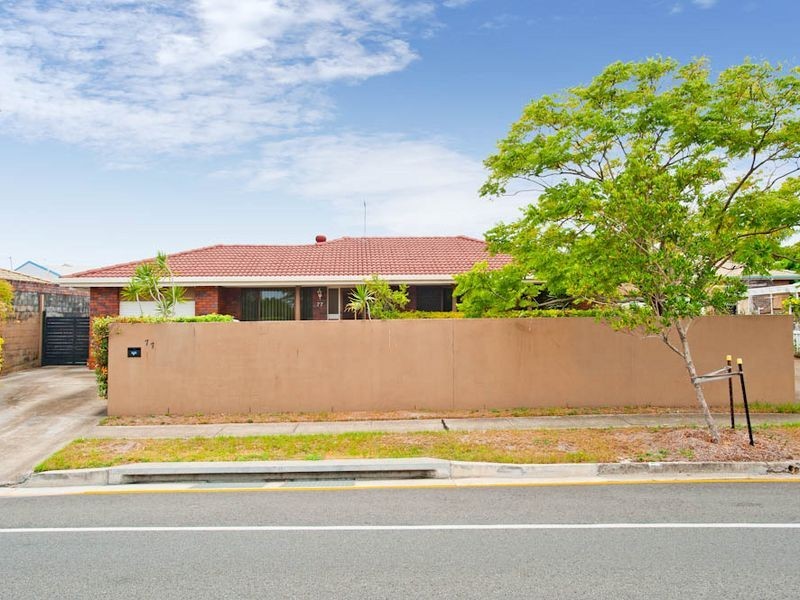77 OXLEY DRIVE, Paradise Point QLD 4216