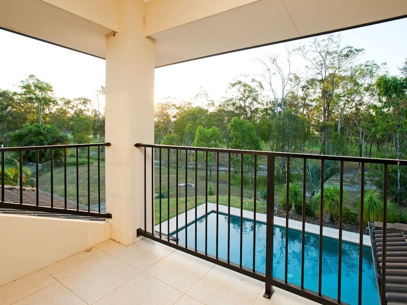 13 BLACKFEN COURT, Arundel QLD 4214