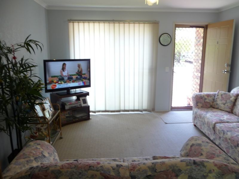 1/1-21 GOLDEN PALMS COURT, Ashmore QLD 4214