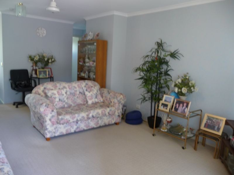 1/1-21 GOLDEN PALMS COURT, Ashmore QLD 4214