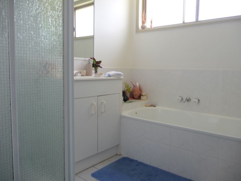 1/1-21 GOLDEN PALMS COURT, Ashmore QLD 4214