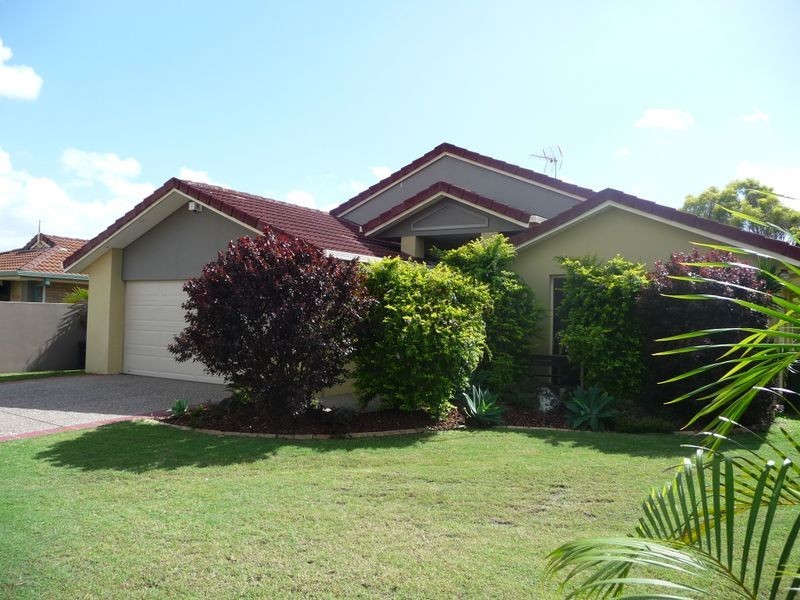 162 MONTEREY KEYS DRIVE, Monterey Keys QLD 4212