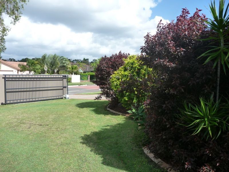 162 MONTEREY KEYS DRIVE, Monterey Keys QLD 4212