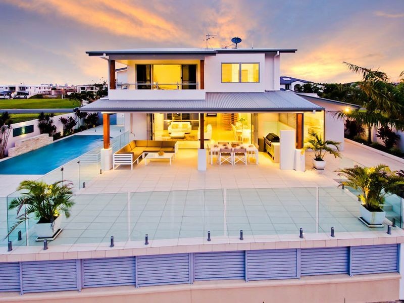 23 Middle Quay Drive, Biggera Waters QLD 4216