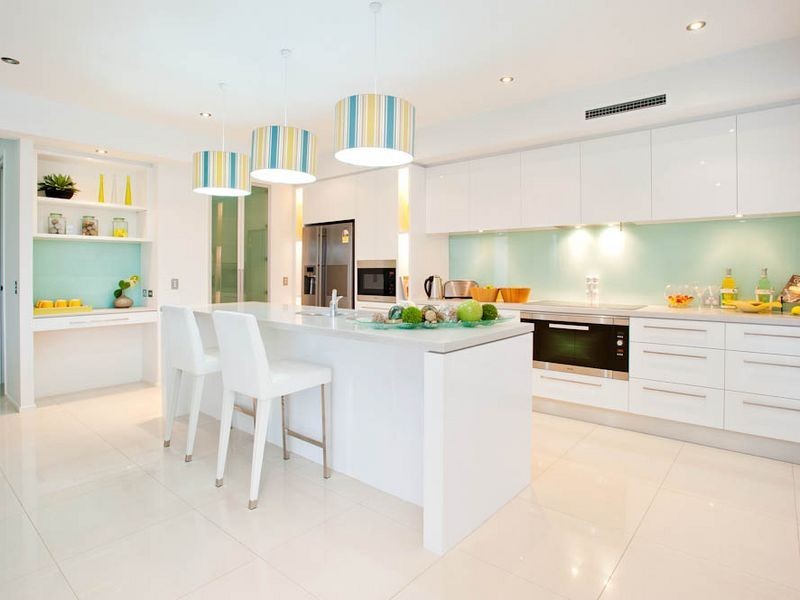 23 Middle Quay Drive, Biggera Waters QLD 4216