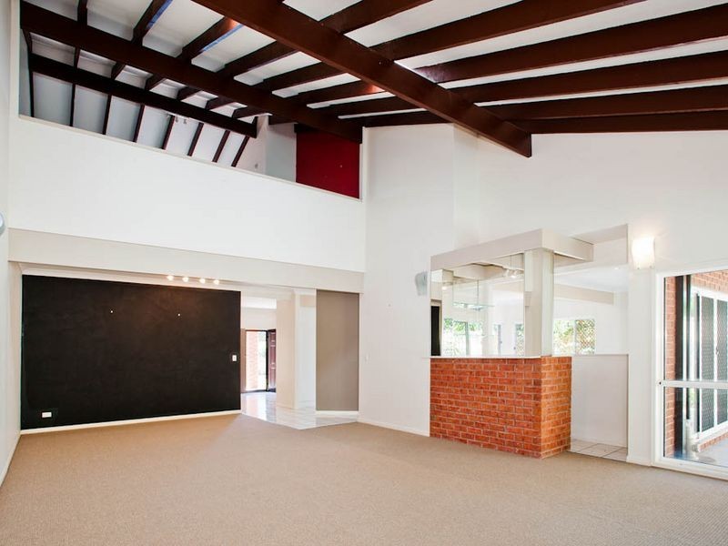 2A BLUEGUM AVENUE, Hollywell QLD 4216