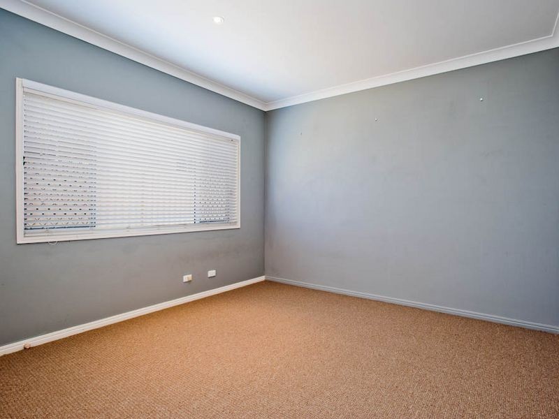 2A BLUEGUM AVENUE, Hollywell QLD 4216