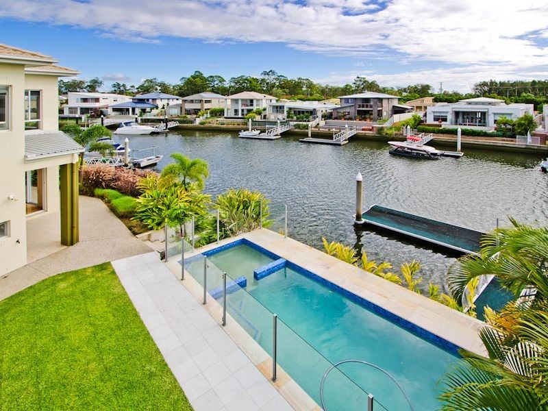 10 NORTH QUAY DRIVE, Biggera Waters QLD 4216