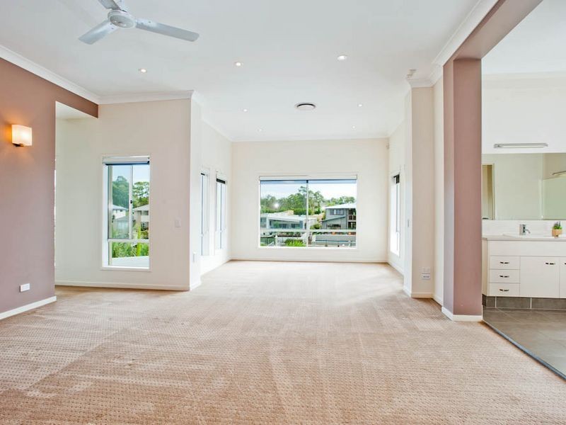10 NORTH QUAY DRIVE, Biggera Waters QLD 4216