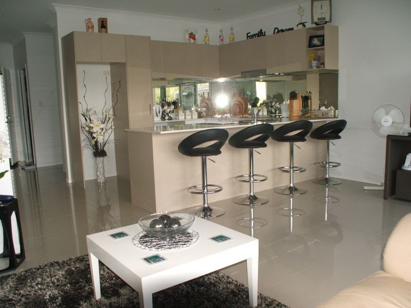 19/432 Pine Ridge Road, Coombabah QLD 4216
