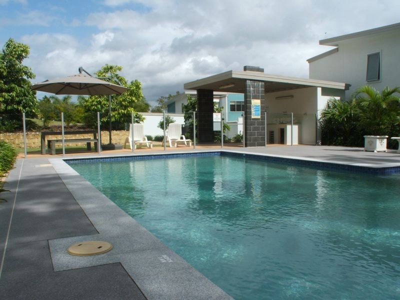 19/432 Pine Ridge Road, Coombabah QLD 4216