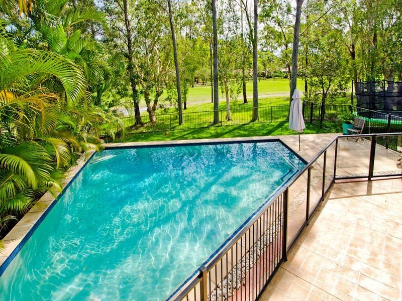 18 FITZALAN CIRCUIT, Arundel QLD 4214