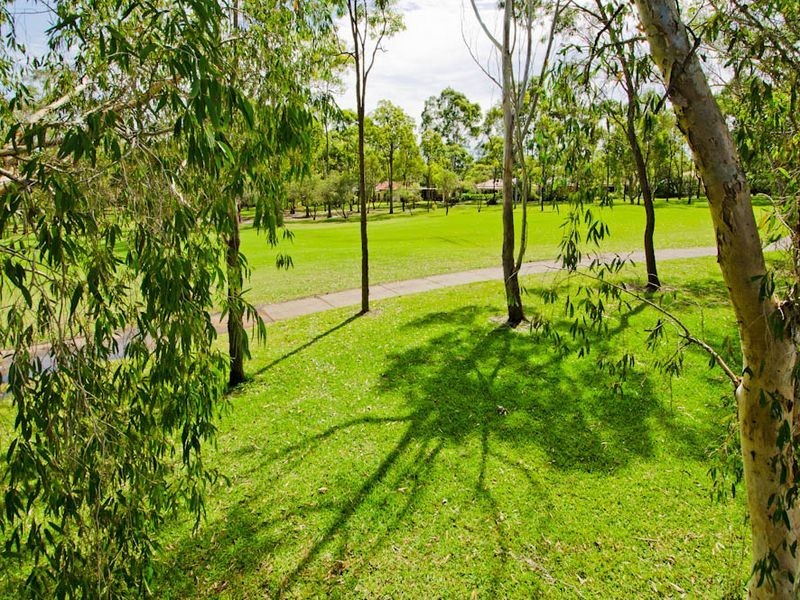 18 FITZALAN CIRCUIT, Arundel QLD 4214